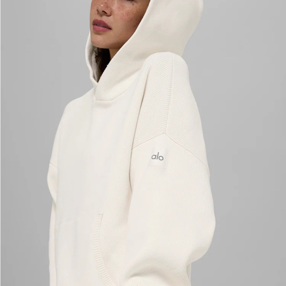 Alo Yoga Scholar Hooded Sweater Ivory size M